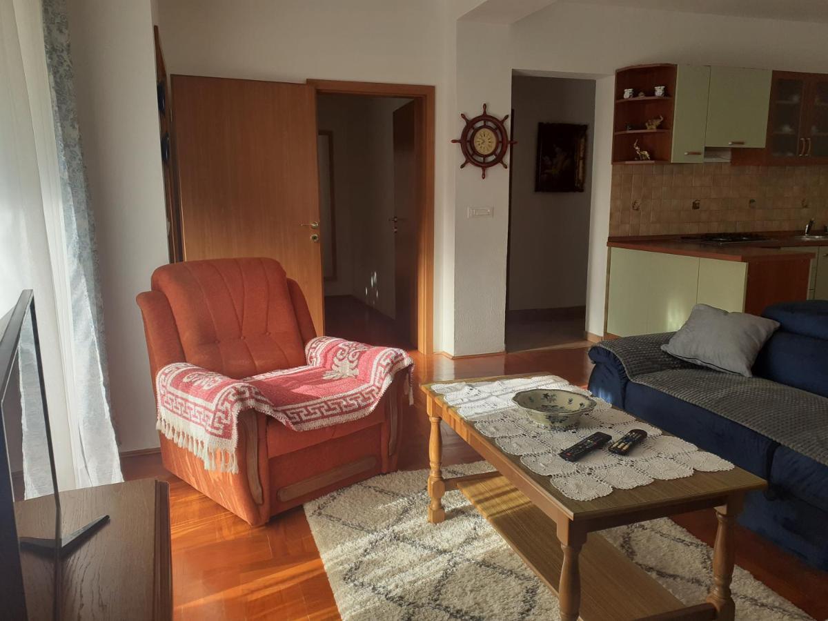 Sem Lägenhet Tar-Vabriga Exteriör bild